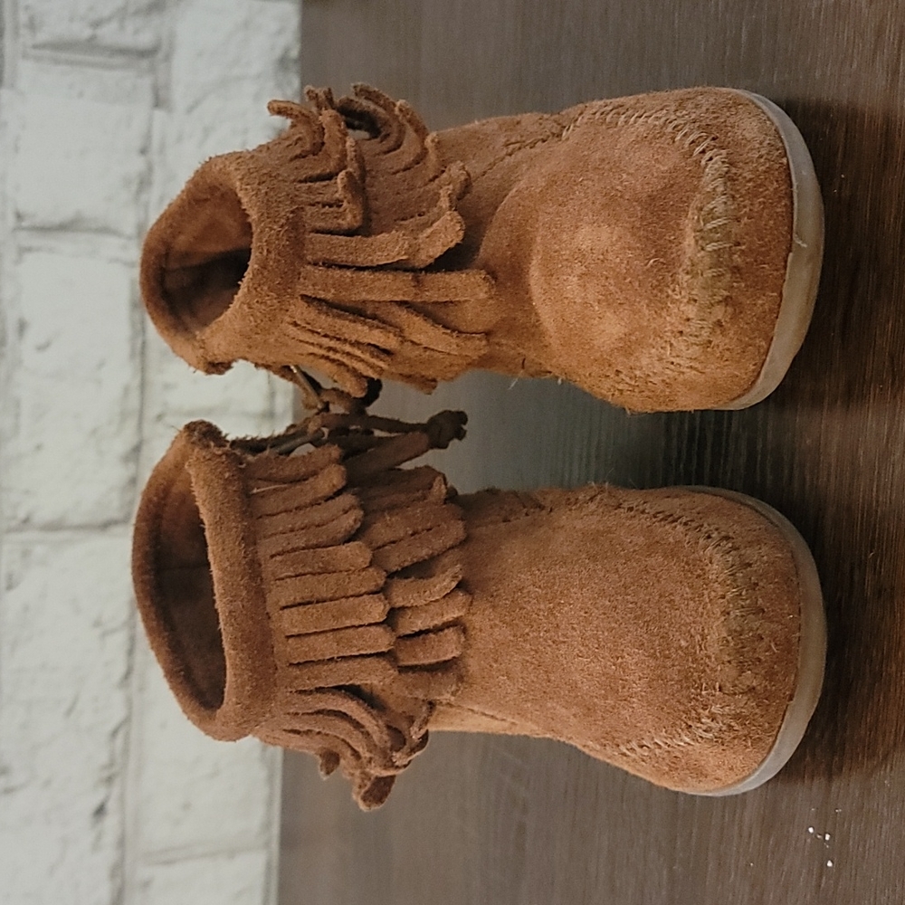 Minnetonka zip boot size 13 kid